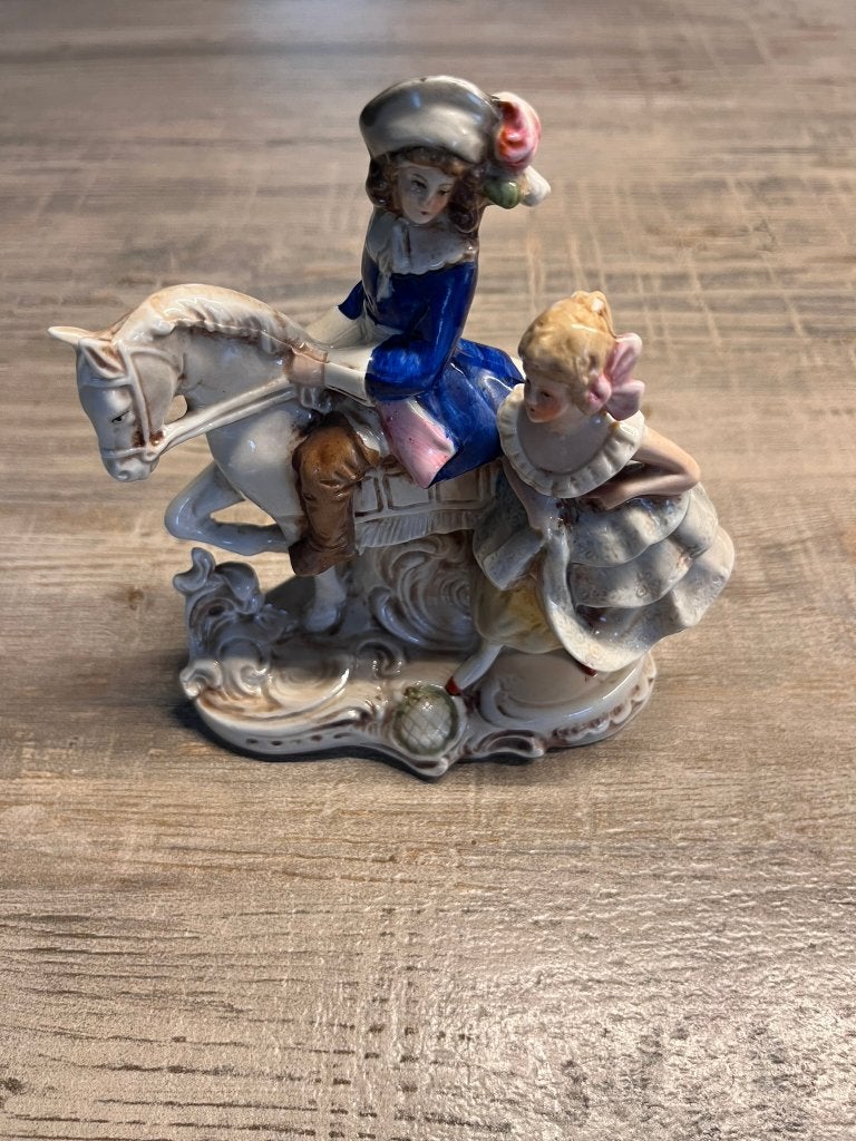 Figurine en porcelaine allemande, Collections, Porcelaine, Cristal & Couverts, Enlèvement ou Envoi, Porcelaine, Statue(s)