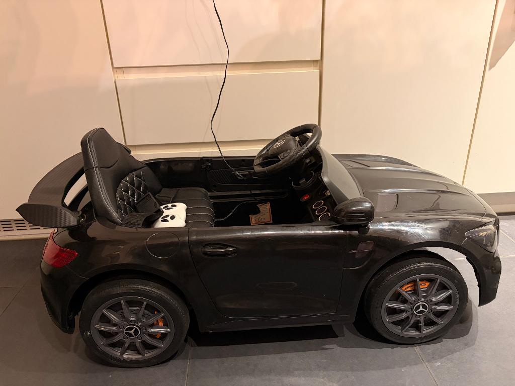 Elektrische speelgoedauto, Kinderen en Baby's, Speelgoed |Speelgoedvoertuigen, Ophalen, Gebruikt, Afstandsbediening