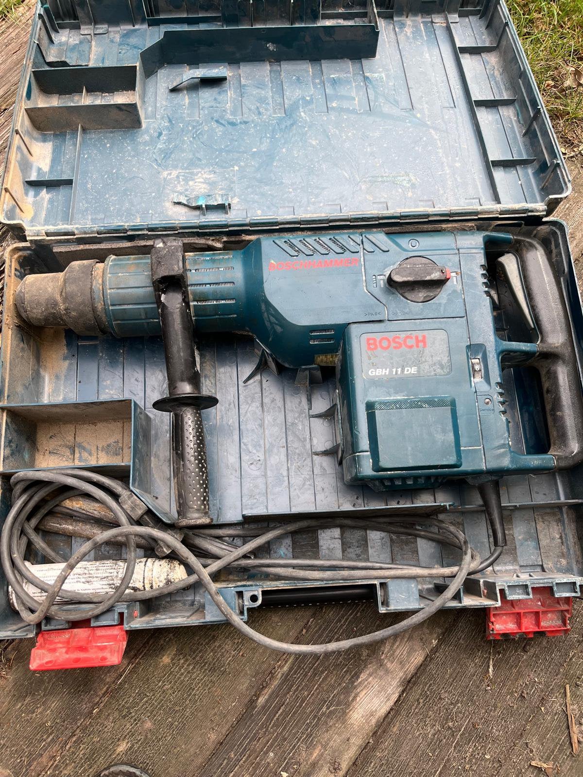 Marteau rotatif/marteau rotatif Bosch professionnel, Bricolage & Construction, Outillage | Foreuses, Enlèvement, Utilisé