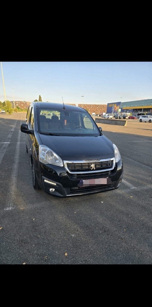 Peugoet, Auto's, Stof, Zwart, Zwart, 5 deurs