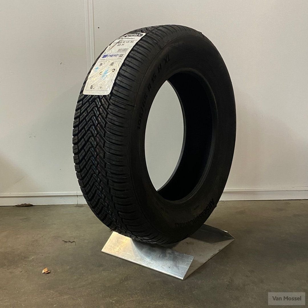 Continental AllSeasonContact 195/65/R15 XL 95H, Auto-onderdelen, Banden en Velgen, Gebruikt, 15 inch, -, -