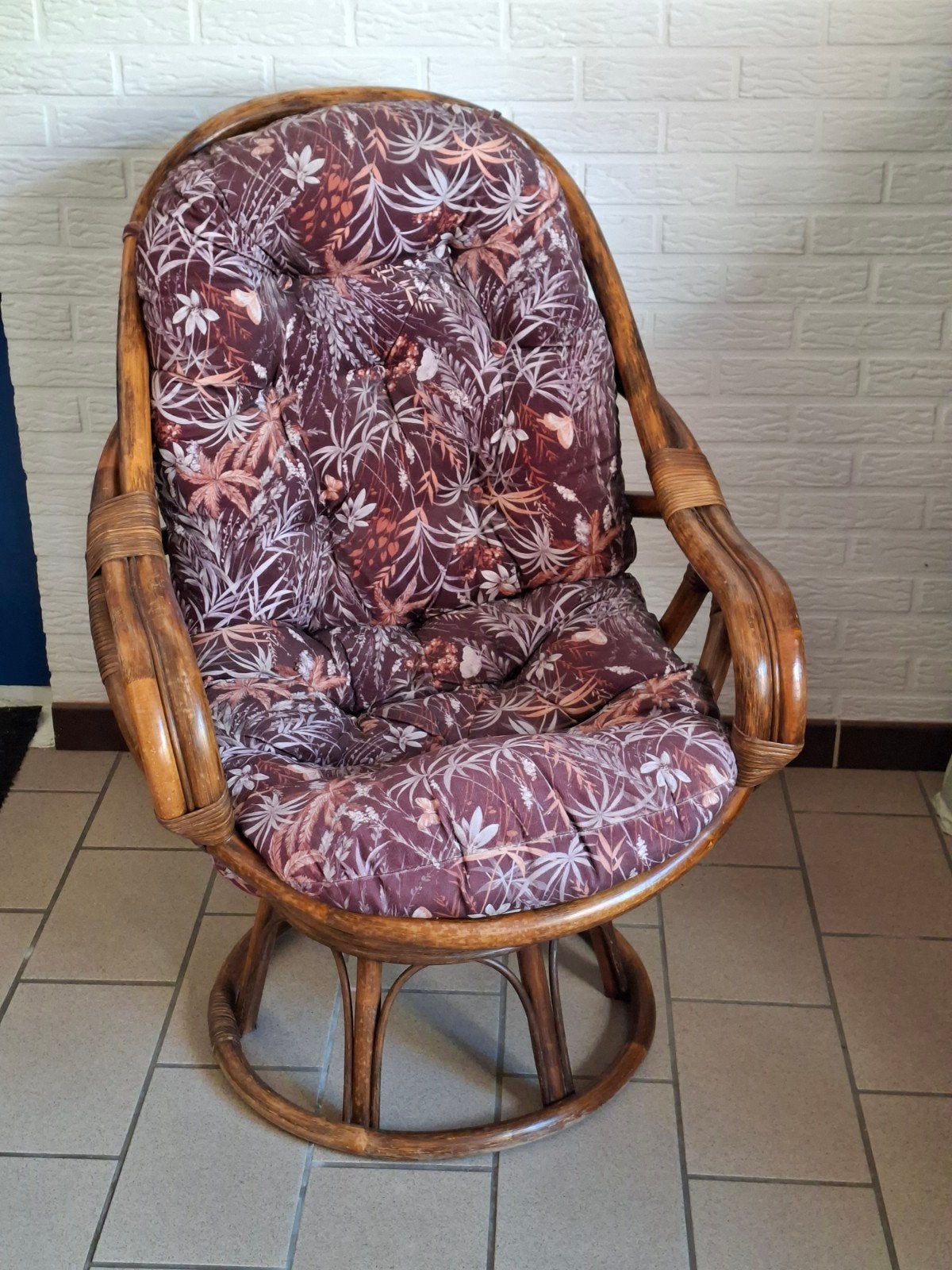 Rotan draaistoel, Huis en Inrichting, Fauteuils, Ophalen