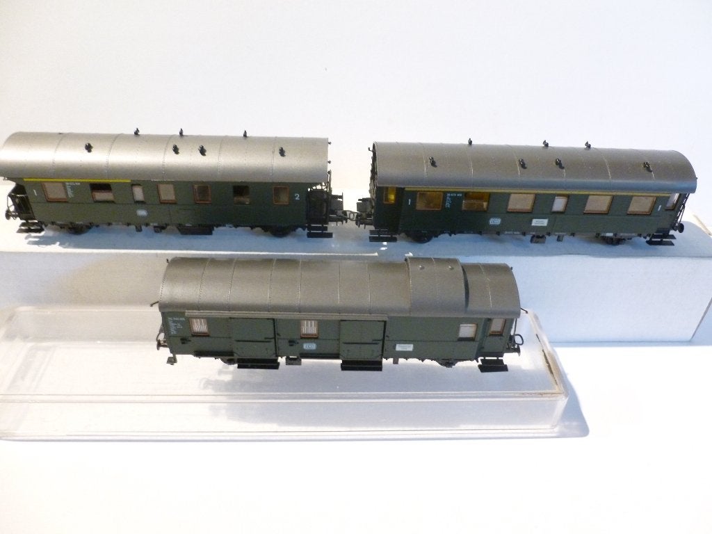 TRAIN HO, Enlèvement ou Envoi, Courant continu, Wagon, Roco