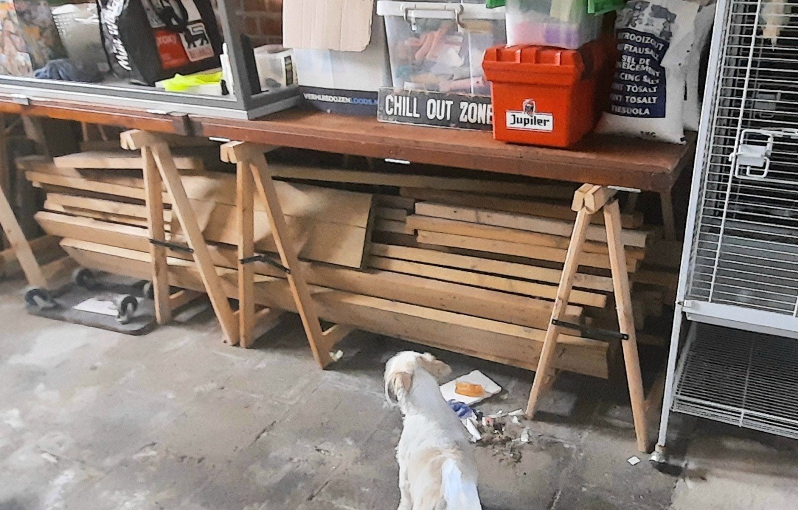 Grande quantité de poutres en bois gratuites, voilière, Cati, Comme neuf, Enlèvement, Imprégné, Poutre