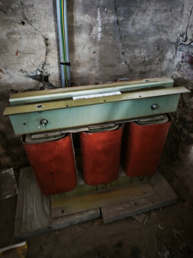 Transformator 400v 230v 25KVA, Doe-het-zelf en Bouw, Ophalen, Gebruikt, Overige merken, Omvormer
