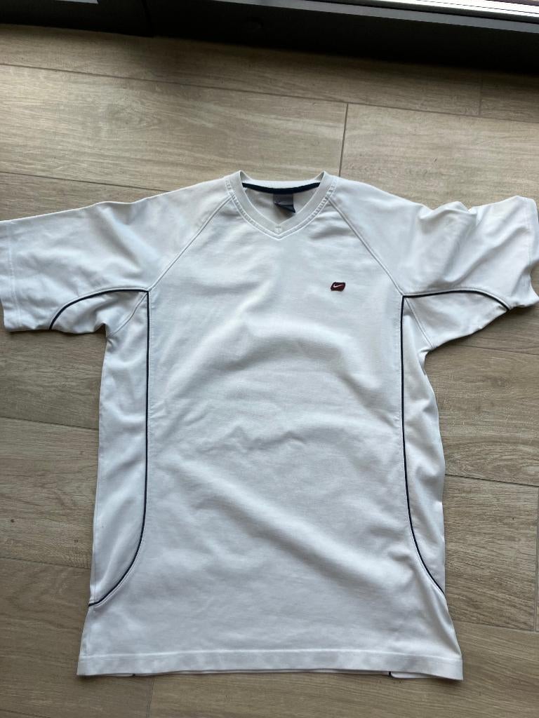 Chemise moyenne blanche Nike, Vêtements | Hommes, T-shirts, Enlèvement ou Envoi, Nike, Comme neuf, Blanc