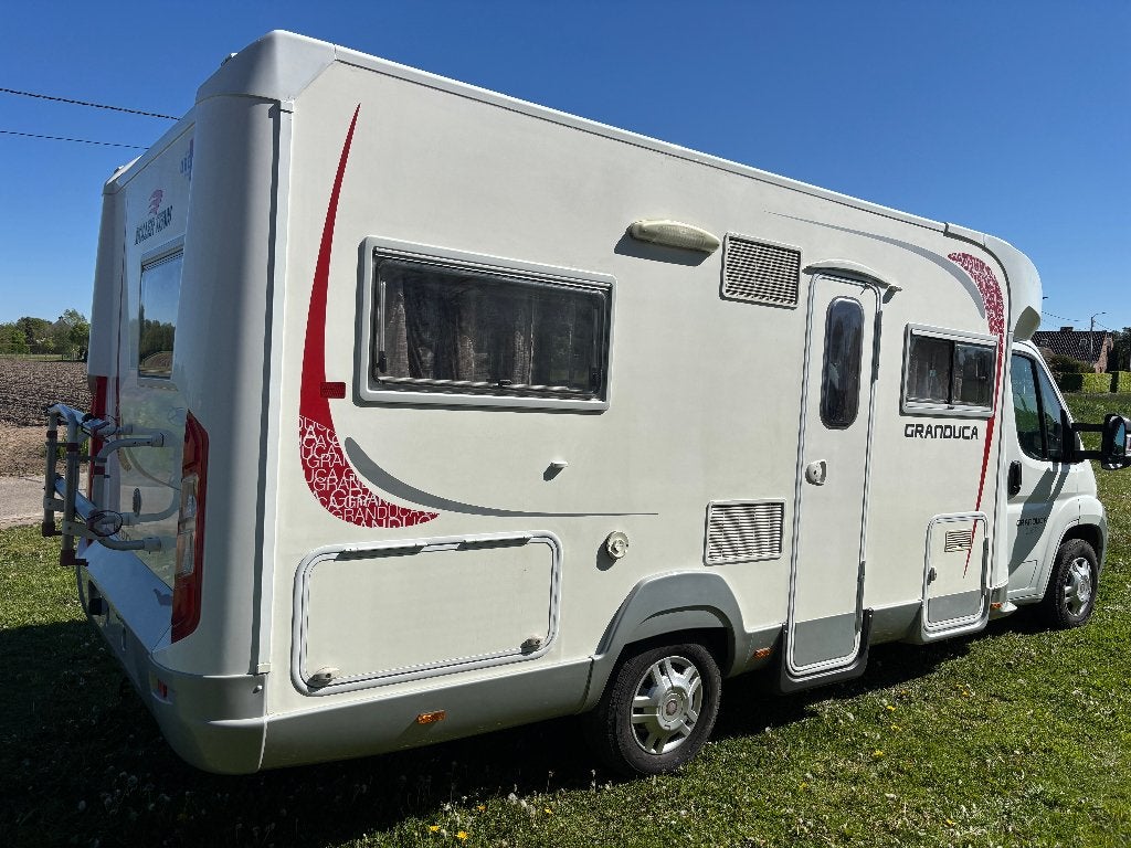 Mooie Granduca Fiat Ducato 2.3JTD voor 4 personen 47.000km, Jusqu'à 4, Siège standard, 5 à 6 mètres, Diesel