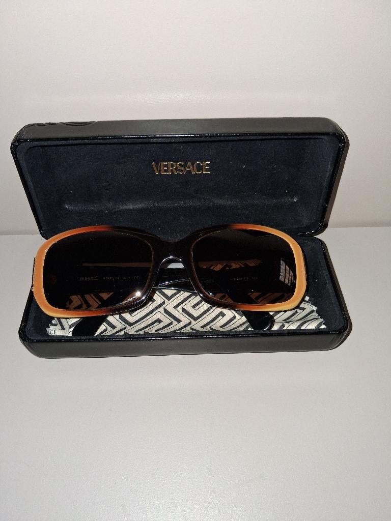 VERSACE Zonnebril, Overige merken, Gebruikt, Zonnebril, Overige kleuren
