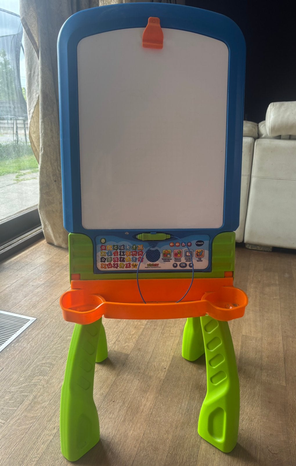 Vtech magi interactive 3 in 1 (teken- en krijtbord), Kinderen en Baby's, Ophalen, Gebruikt