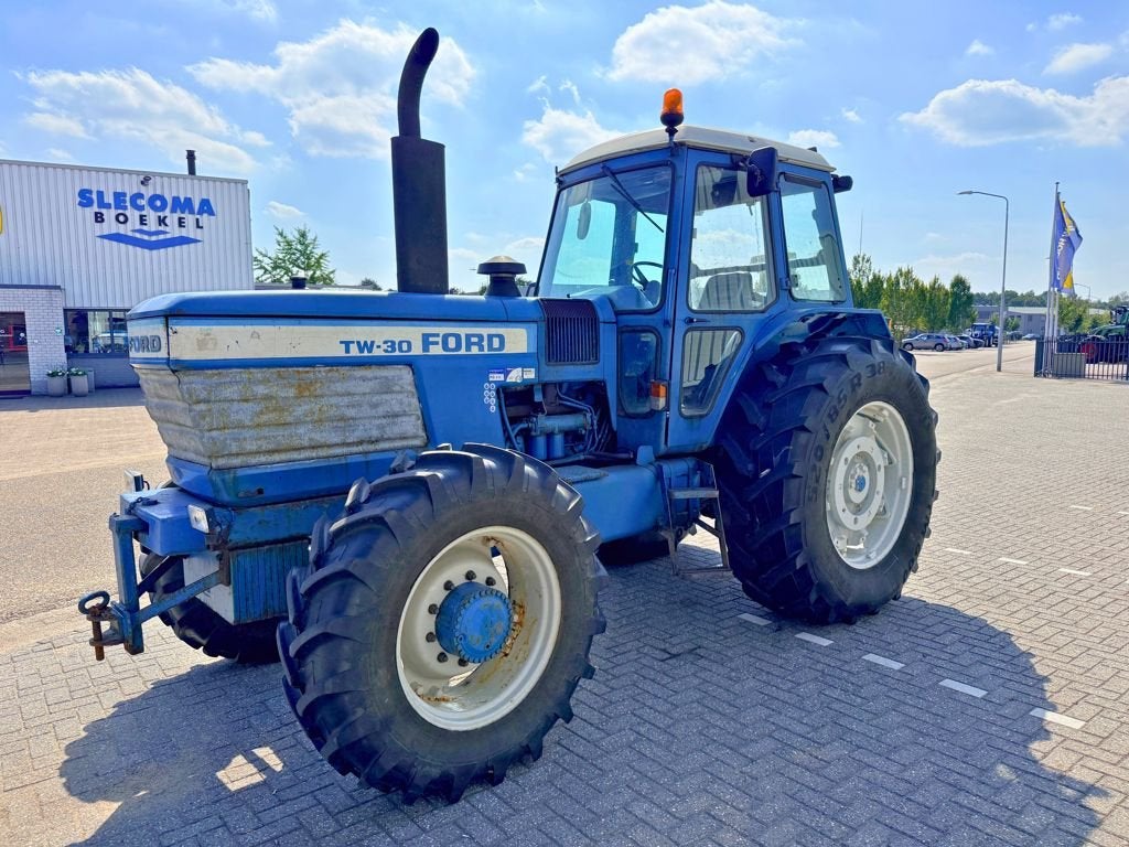 Ford TW-30 4WD, Gebruikt, Meer dan 160 Pk, Ford, Meer dan 10000