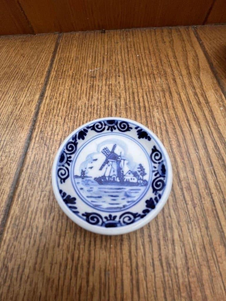 ini Delfts Blauw Keramiek Bordje, Handgeschilderd (6 cm), Ophalen of Verzenden