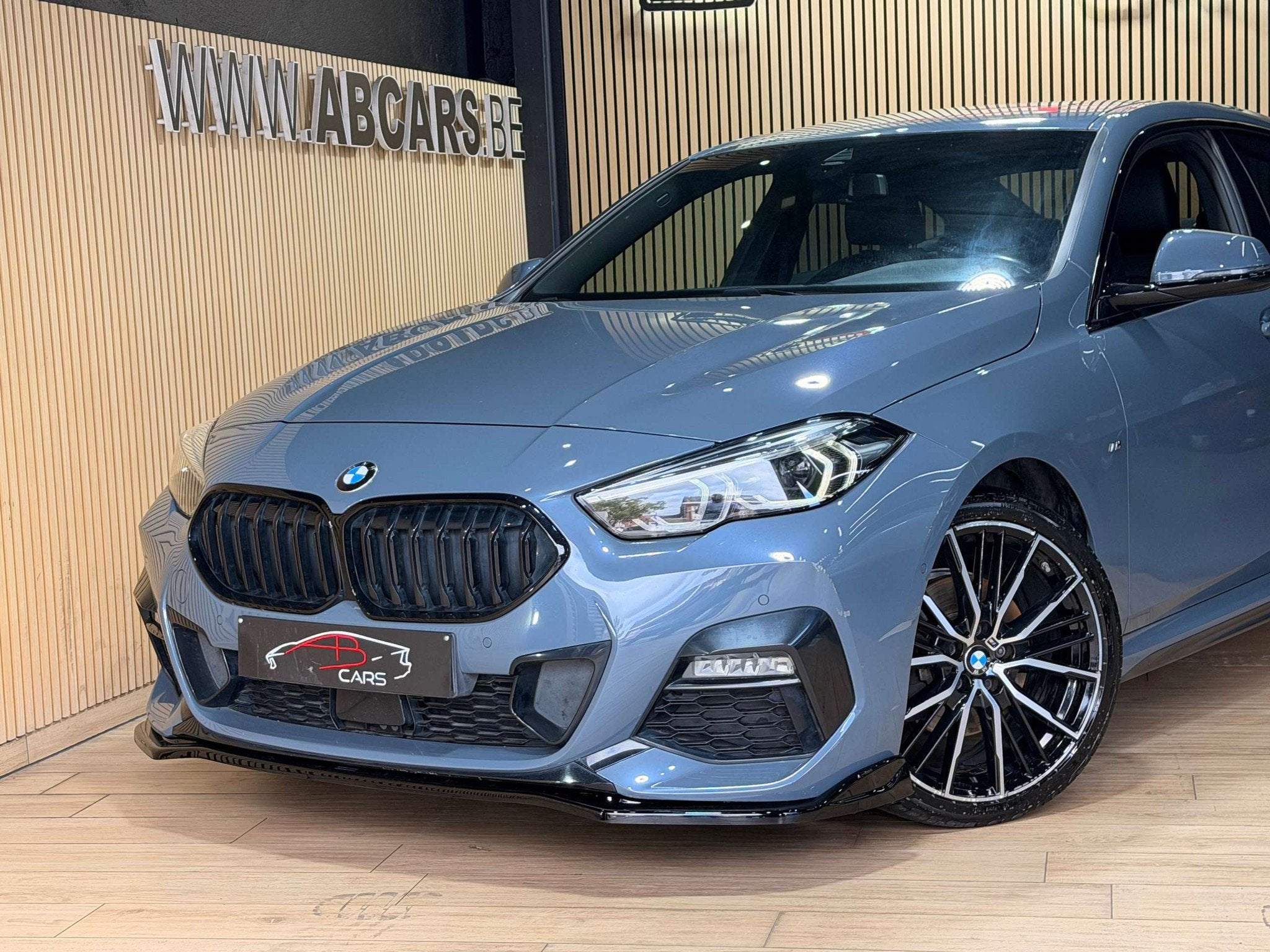 BMW 2 Serie 218 IA * Gran Coupé * PACK M PERFORMANCE * 1ER, Argent ou Gris, Achat, Entreprise, https://public.car-pass.be/vhr/7ae673ae-2f2d-4950-bbb9-07acb8f88650