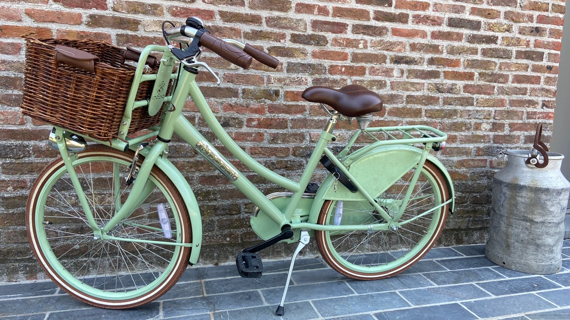 Meisjesfiets, Fietsen en Brommers, Ophalen, Zo goed als nieuw, 22 inch