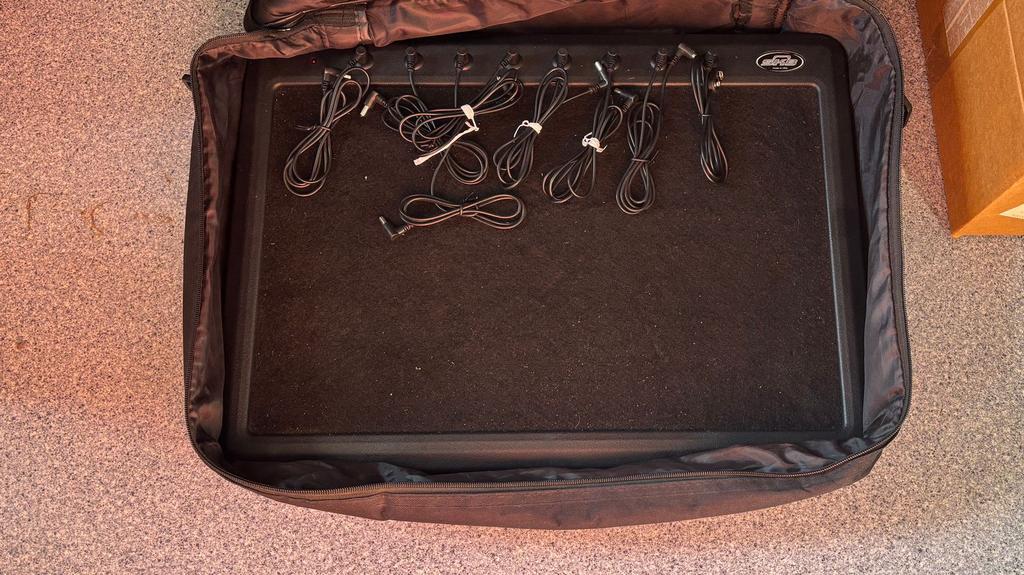 Pedalboard, Musique & Instruments, Effets, Enlèvement ou Envoi, Comme neuf