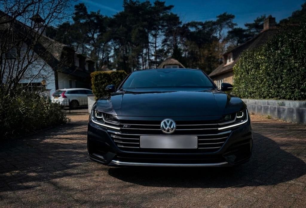 VW Arteon 1.5 TSI R-Line |190 PK |Trekhaak | Virtual Cockpit, Auto's, Volkswagen, 1556 kg, Arteon, 4 cilinders, Particulier