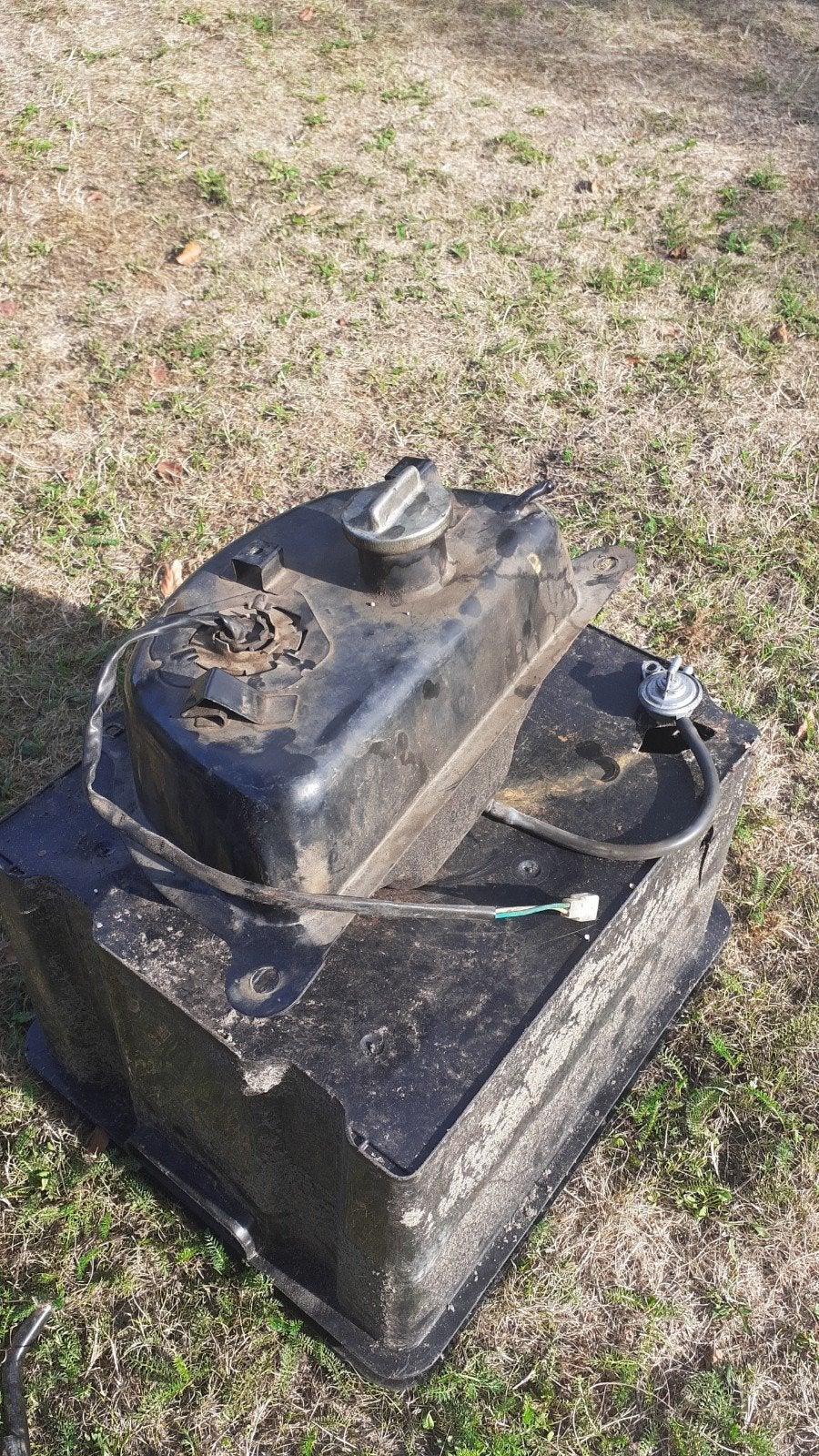 brommer benzine tank, Vélos & Vélomoteurs, Enlèvement, Utilisé, Réservoir