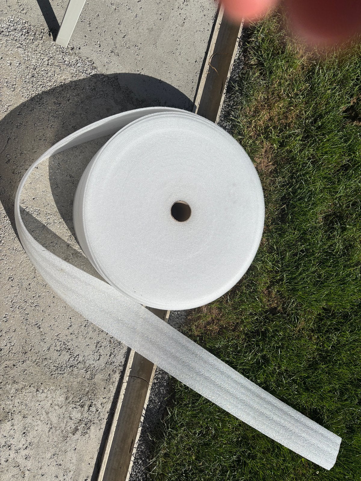 PE-isolatie randstrook 5 mm dik, 150 mm en 85 meter lang, Doe-het-zelf en Bouw, Ophalen, Zo goed als nieuw