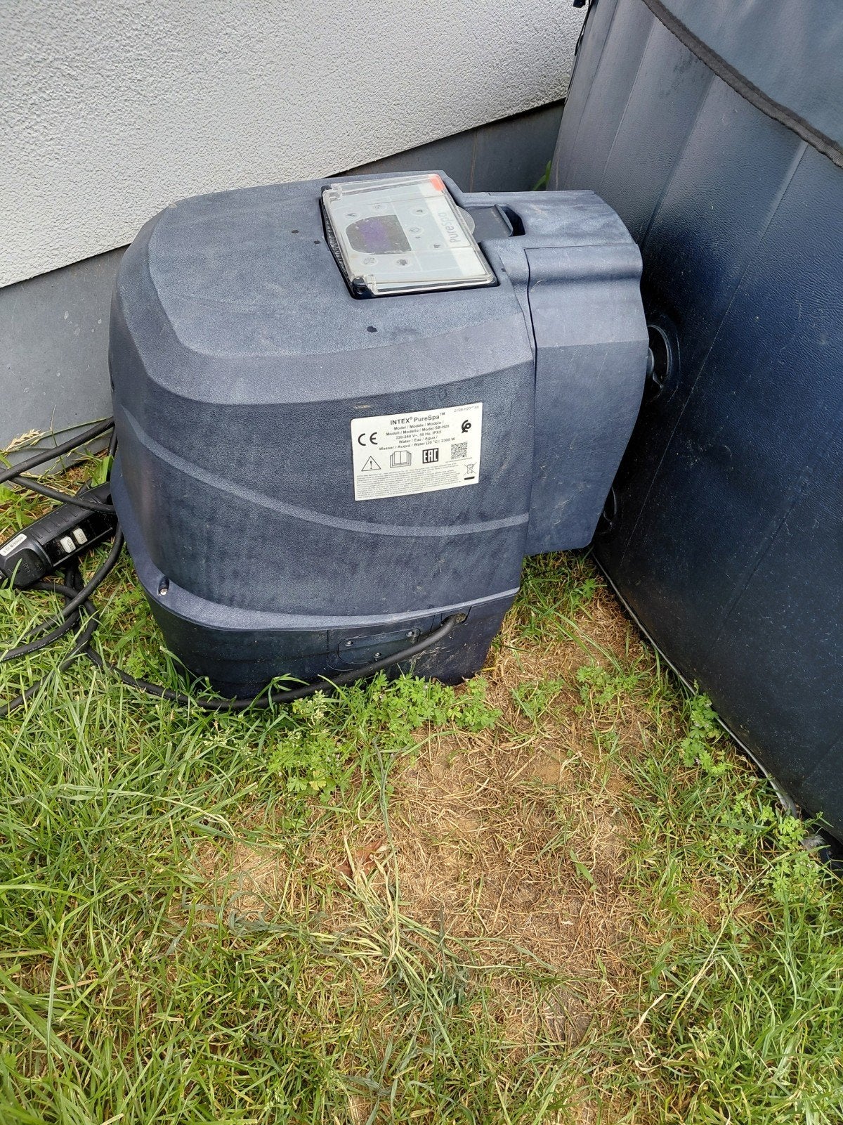 Intex jacuzzi, Enlèvement