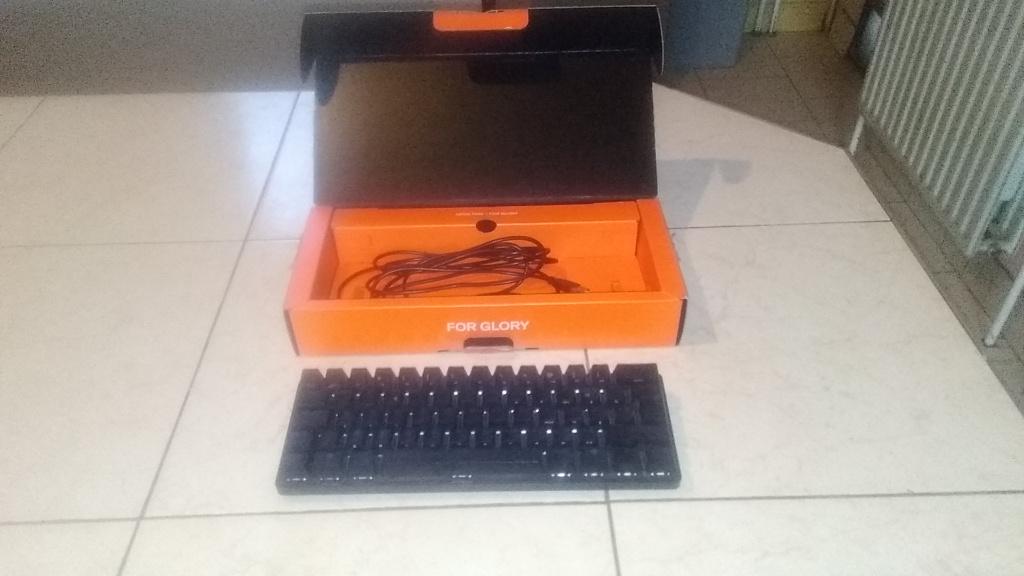 Clavier Gamer Apex Pro Mini, Informatique & Logiciels, Clavier gamer, Azerty, Comme neuf, Enlèvement
