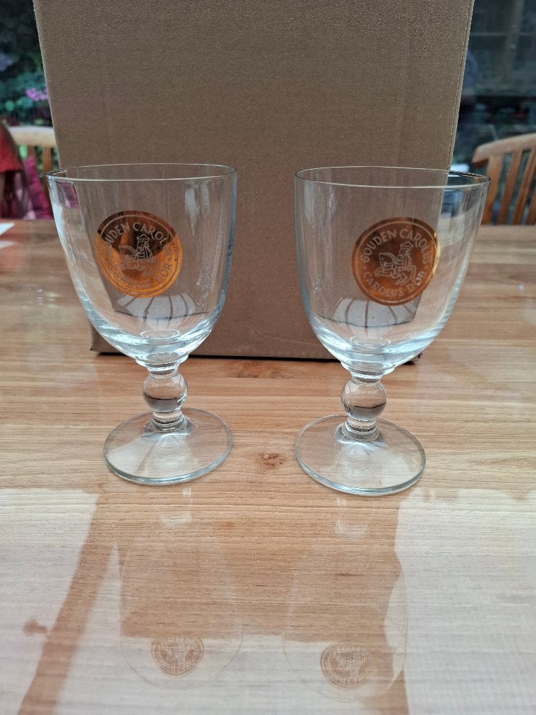 2 glazen bier Gouden Carolus, Verzamelen, Ophalen, Gebruikt