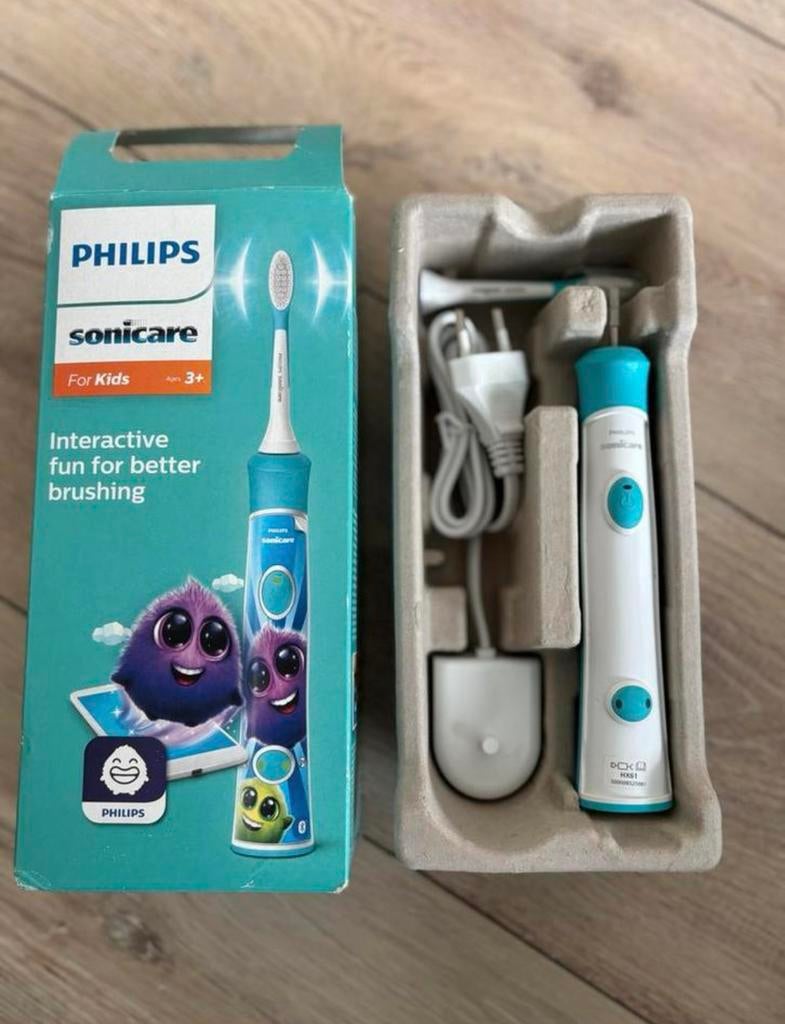 Philips elektrische tandenborstel For Kids, Handtassen en Accessoires, Uiterlijk | Mondverzorging, Ophalen, Zo goed als nieuw