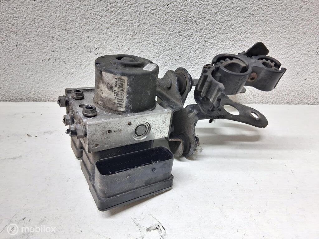 ABS pomp Vw Golf V 1.9 TDI ('03-'08) 1K0907379P, Enlèvement ou Envoi, Volkswagen, Utilisé