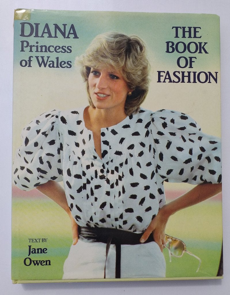 Diana Princess of Wales: The book of fashion - 1983., Verzamelen, Ophalen of Verzenden, Nvt, Nvt, Nvt