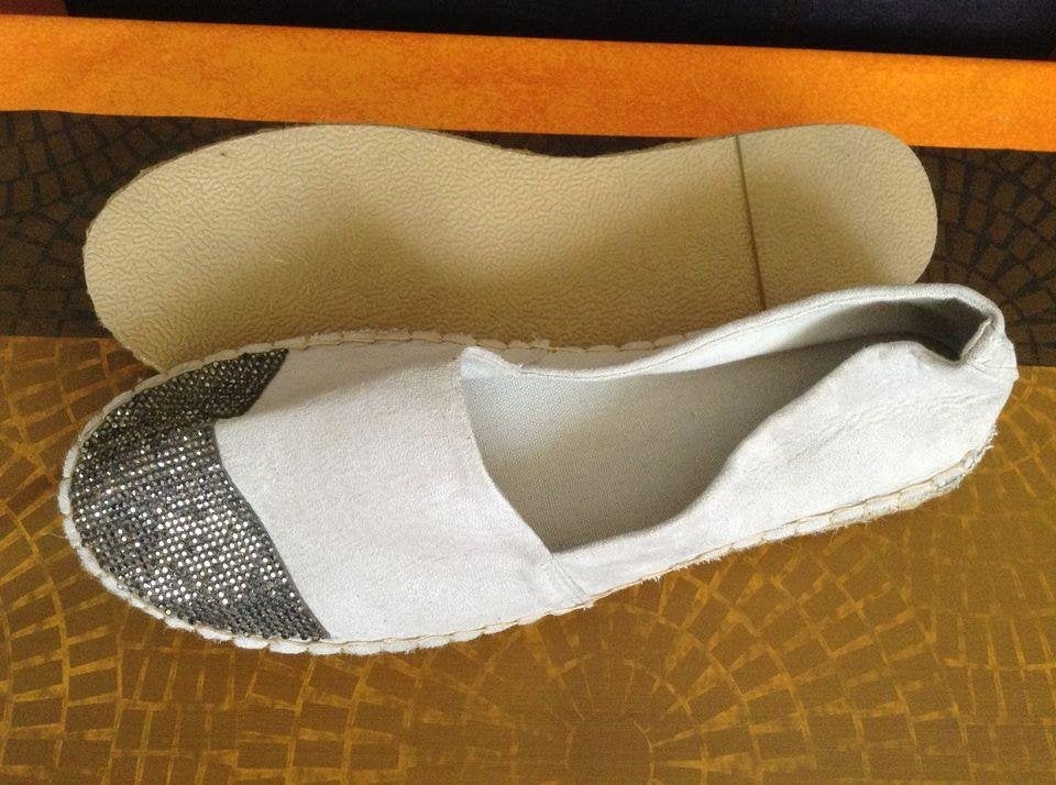 Espadrilles / Ballerines beiges neuves avec strass – P. 38, Vêtements | Femmes, Neuf, Enlèvement ou Envoi, Sans marque, Beige