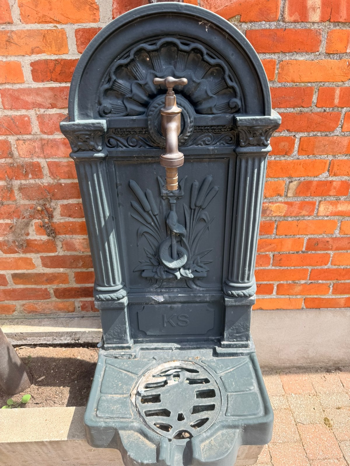 Waterkraan, Tuin en Terras, Ophalen, Gebruikt, Gietijzer, Waterornament