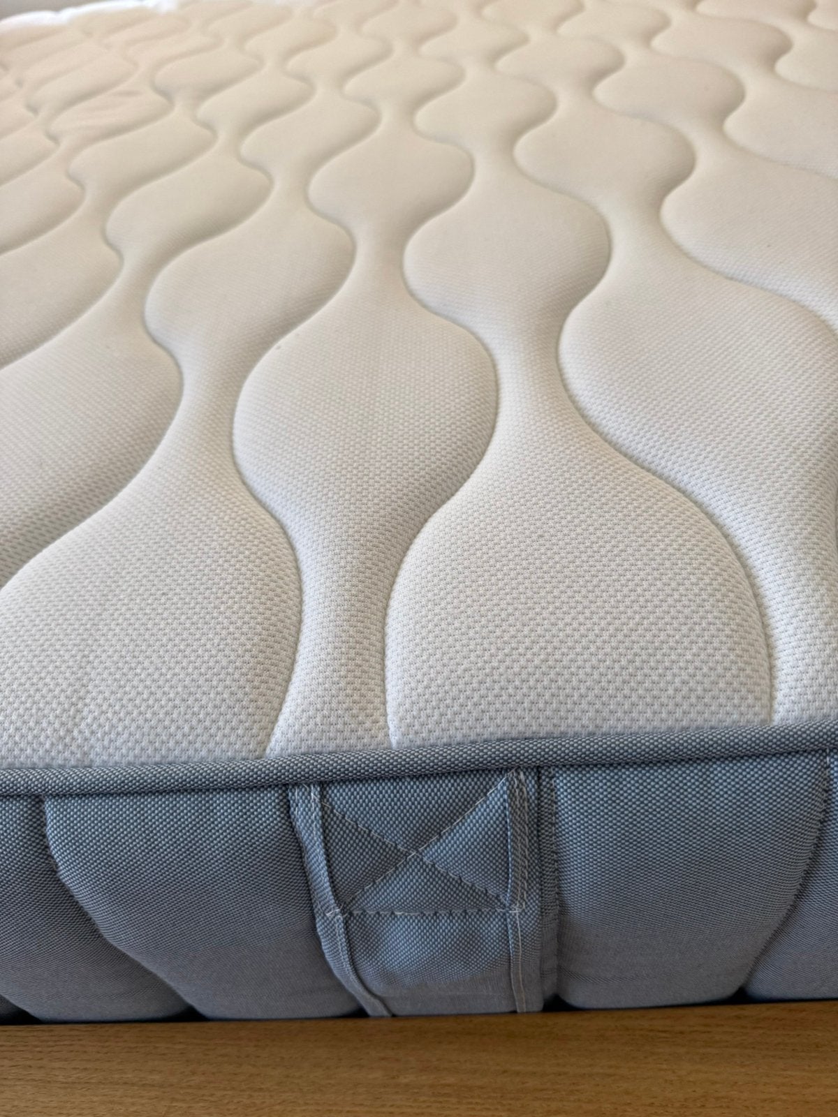 Matelas IKEA, Maison & Meubles, Chambre à coucher | Matelas & Sommiers, Matelas, Comme neuf, Enlèvement, 200 cm