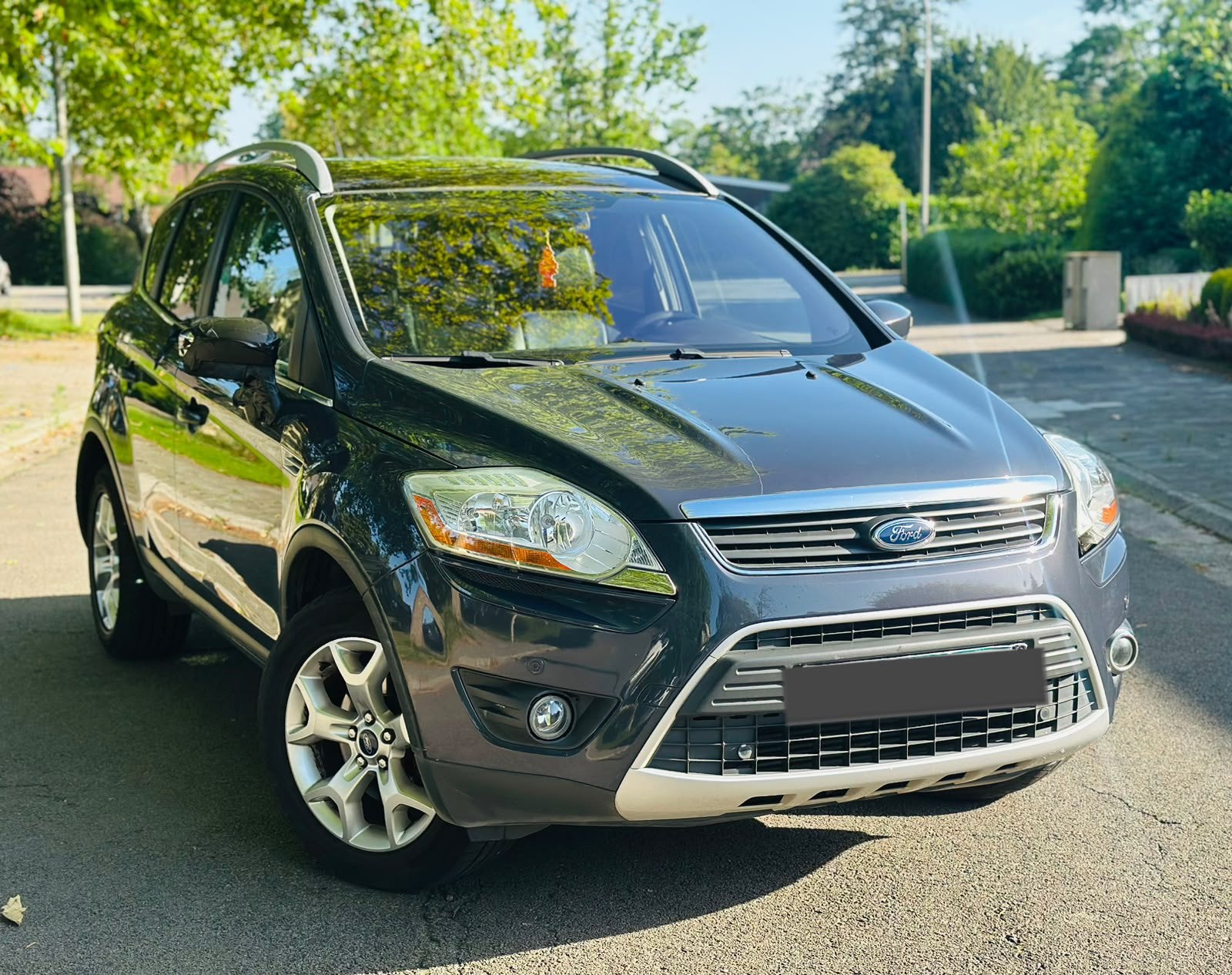 Ford Kuga 2.0 diesel, Auto's, Monovolume, Zwart, Blauw, Leder