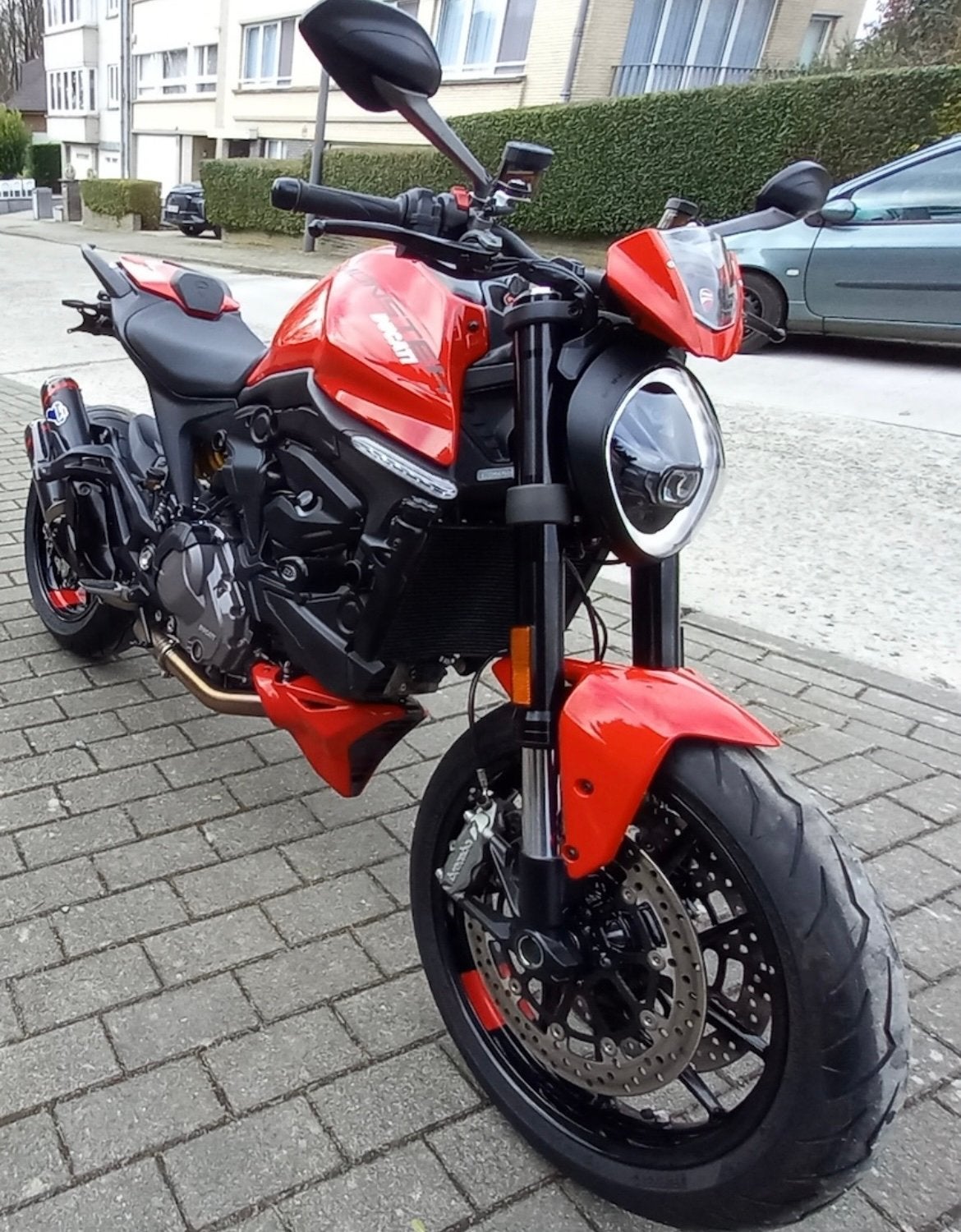 Ducati Monster + 937 – 2022 – 6 400 km – Termignoni, Ophalen, Zo goed als nieuw