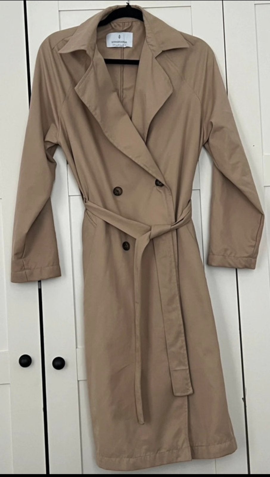 Beige trenchcoat, Kleding | Dames, Ophalen of Verzenden, Nieuw, Maat 36 (S), Beige