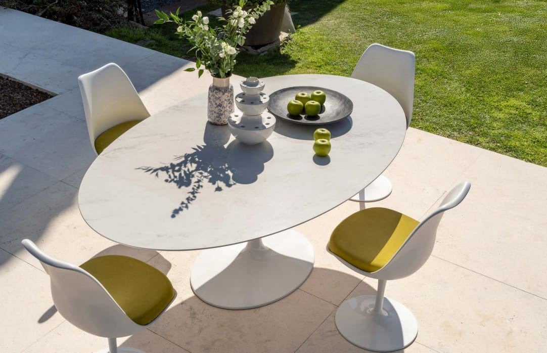 table tulipe 320 x 160 / 90  180 eero saarinen chaises, Enlèvement ou Envoi
