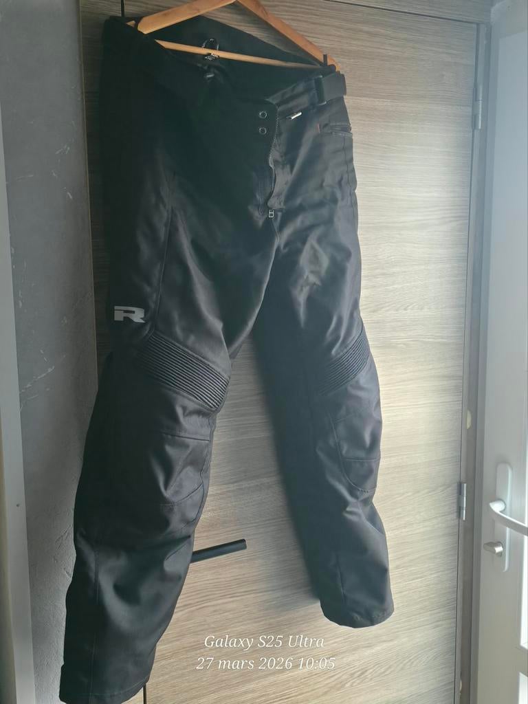 Pantalon de moto  richar, Motos, Vêtements | Vêtements de moto, Enlèvement, Neuf, sans ticket, Hommes, Pantalon | textile