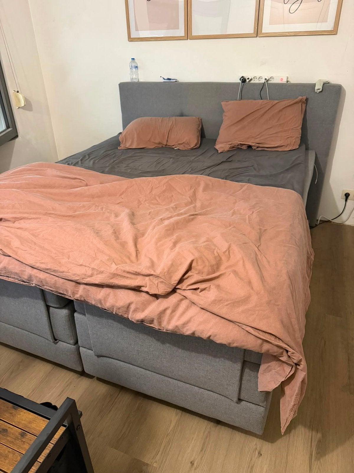 Elektrisch tweepersoonsbed boxspring, Ophalen, Tweepersoons, Zo goed als nieuw, Grijs