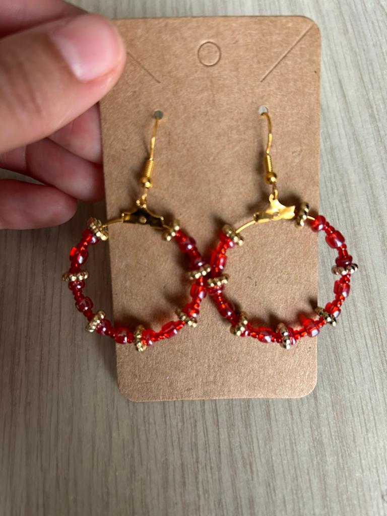 Mooie oorbellen rood-goud, Handtassen en Accessoires, Oorbellen, Ophalen of Verzenden, Zo goed als nieuw, Rood, Goud
