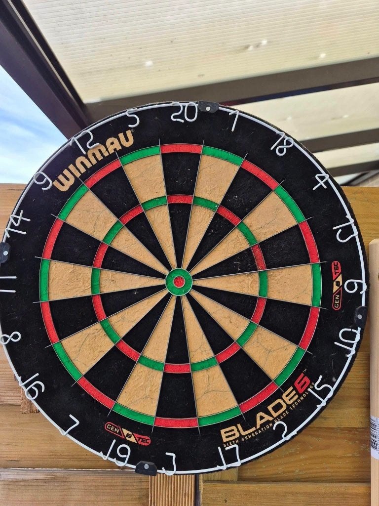 dartsblok , 3 dartssetjes , flights en shafts, Ophalen, Flights