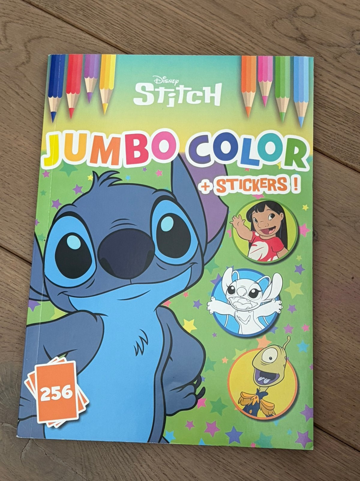 Kleurboek - Stitch - Jumbo Color met stickers, Kinderen en Baby's, Ophalen of Verzenden, Nieuw, Knutselen