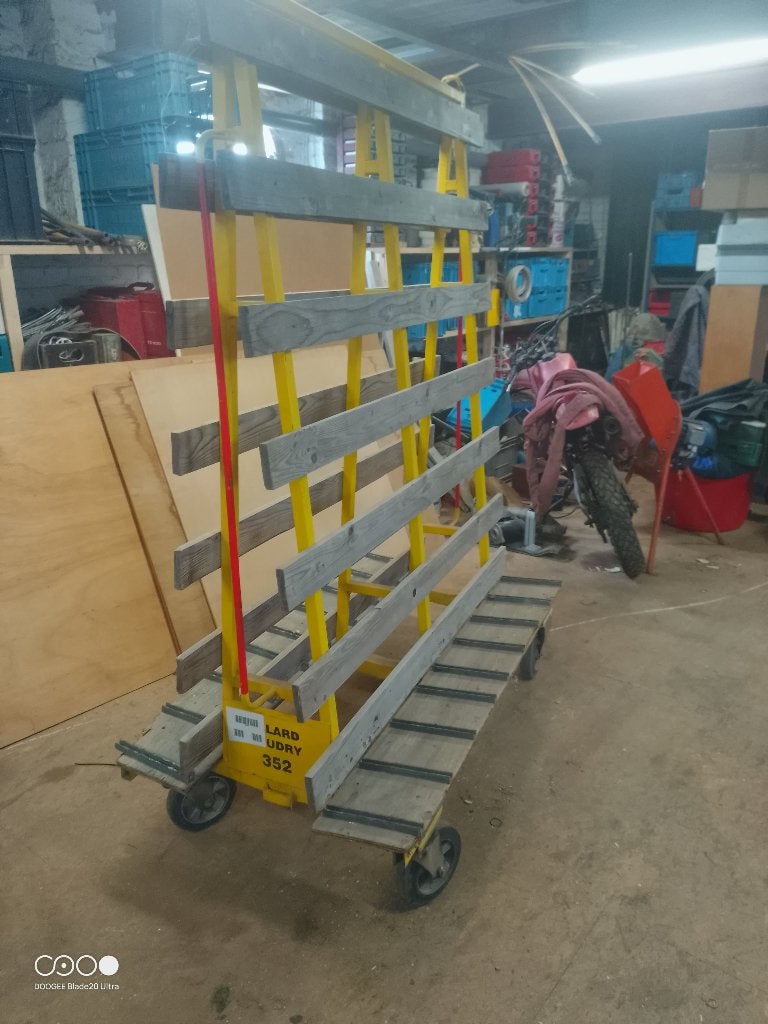 Deux chariots d'atelier, Bricolage & Construction, Enlèvement, Utilisé, Chariot de transport