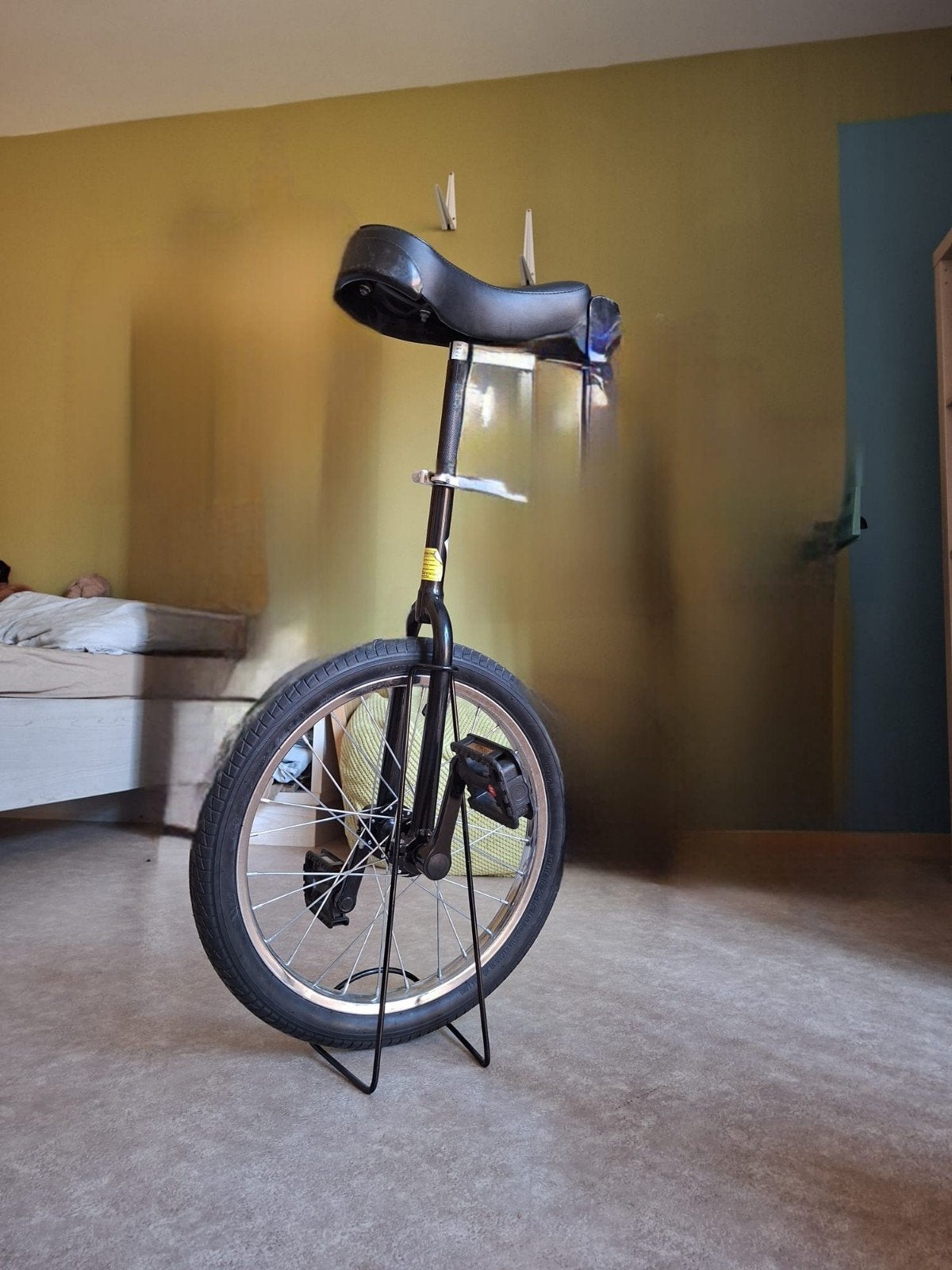 Funsport-Unlimited	Funsport	Eenwieler	18	inch	Zwart, Fietsen en Brommers, Ophalen, Zo goed als nieuw