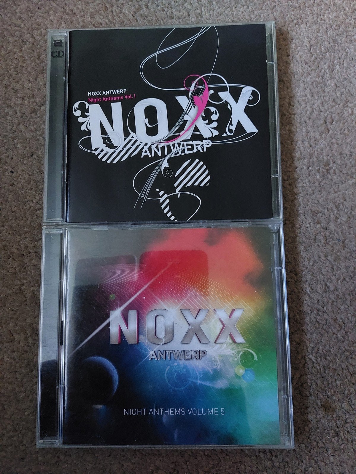 NOXX ANTWERP - Night Anthems Vol.1+5, Envoi