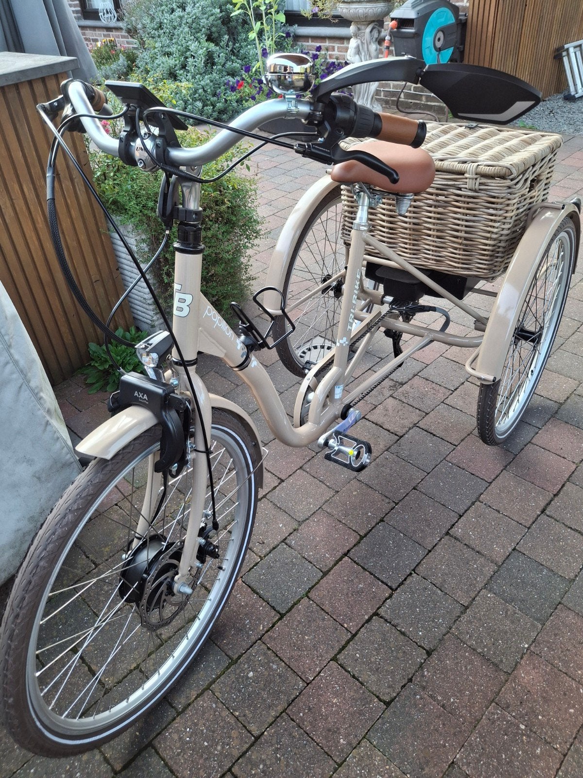 nieuwe elektrische driewieler  met maar 25km op de teller, Fietsen en Brommers, Fietsen | Driewielers, Ophalen, Nieuw