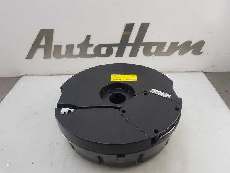 SUBWOOFER Audi Q5 (8RB) (01-2008/05-2017) (|8R0035382|), Info@audi.de, Audi, Audi AG, Gebruikt