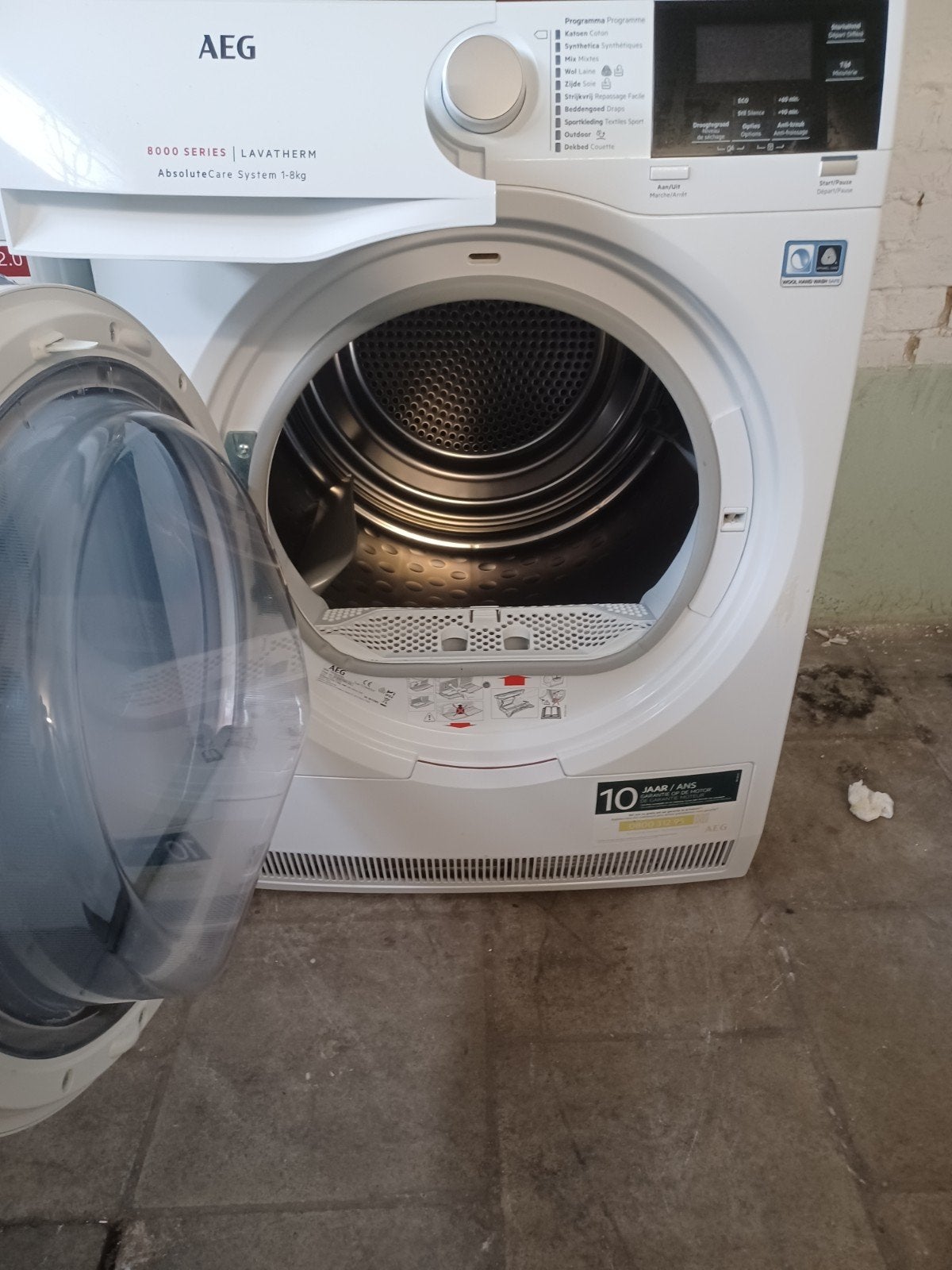En droogkast van AEG 8kg A+++ condensate werkt perfect kan g, Elektronische apparatuur, Droogkasten, Ophalen of Verzenden