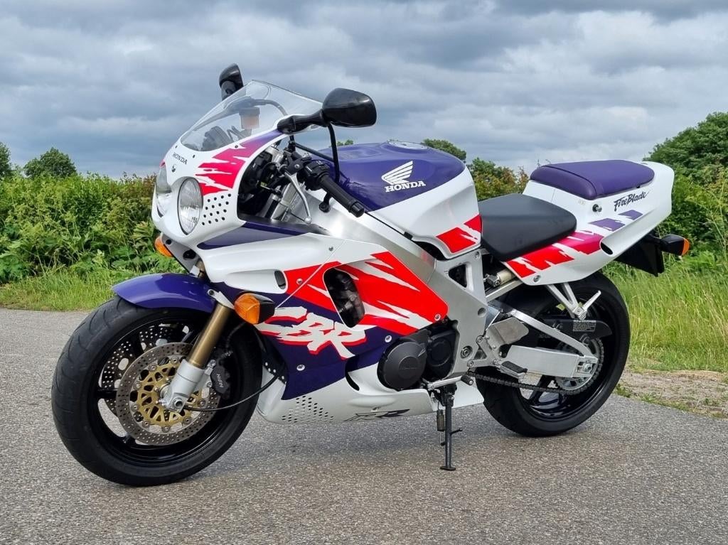 Gezocht: Honda CBR 900 RR FireBlade (1992 t/m 2003), Motoren, Motoren | Honda, Bedrijf, Sportuitlaat