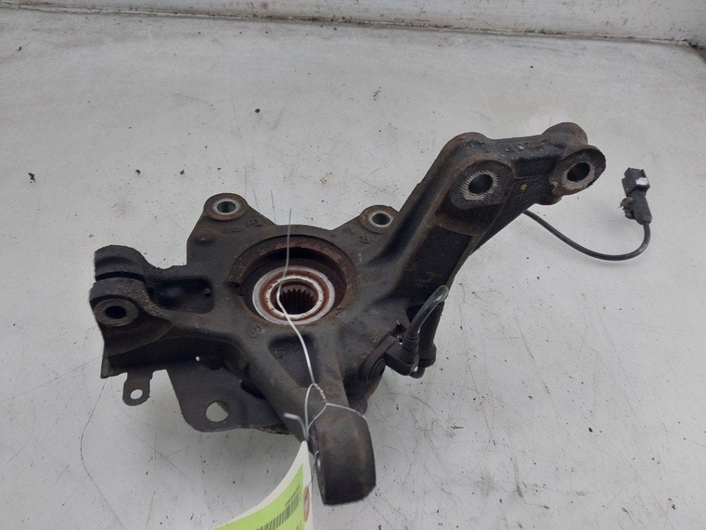 FUSEE RECHTS VOOR Renault Clio IV Estate / Grandtour (7R), Dhr. J. Ham, Gebruikt, Renault, Administratie@autoham.nl