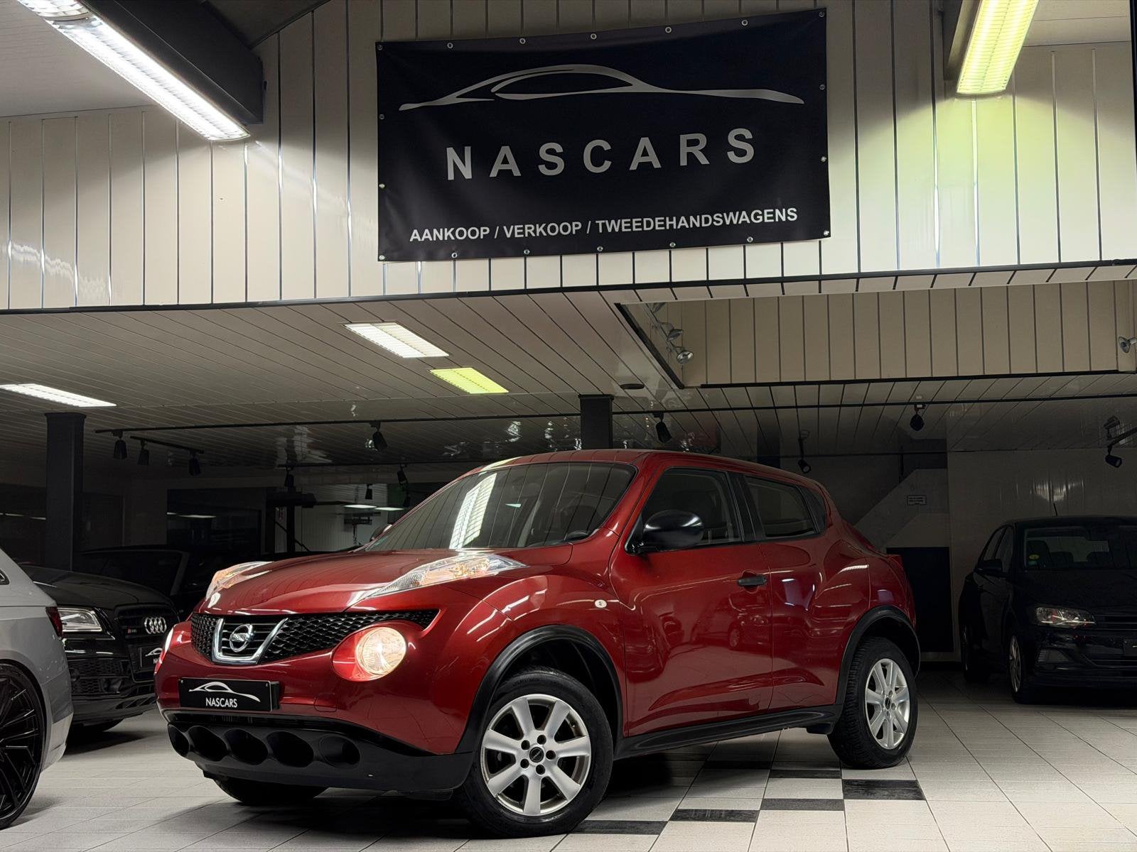 Nissan Jukie 1.5 dCi Climatisée 2014 *49 000 km*, Autos, Rouge, Euro 5, Achat, Entreprise