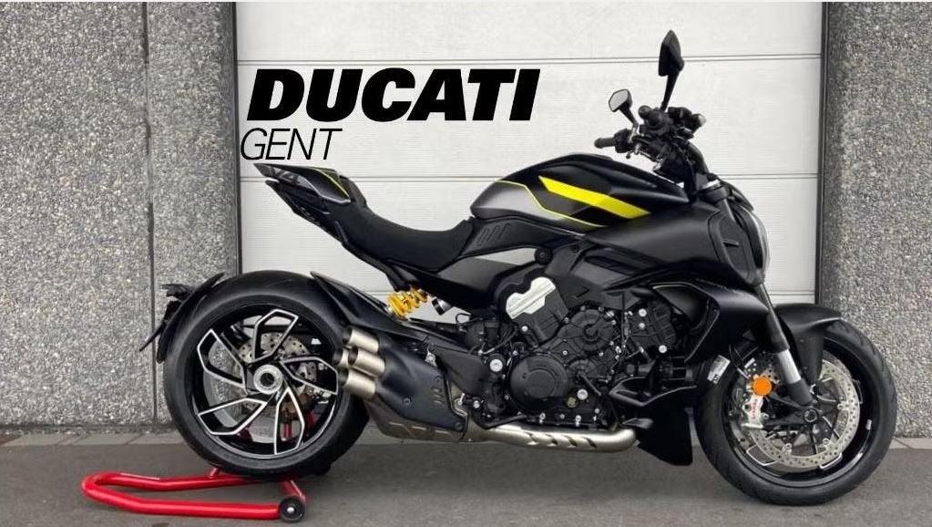 Ducati Diavel V4, Motoren, Motoren | Ducati, 2 cilinders, Nieuw, Motorrijbewijs A, Bedrijf