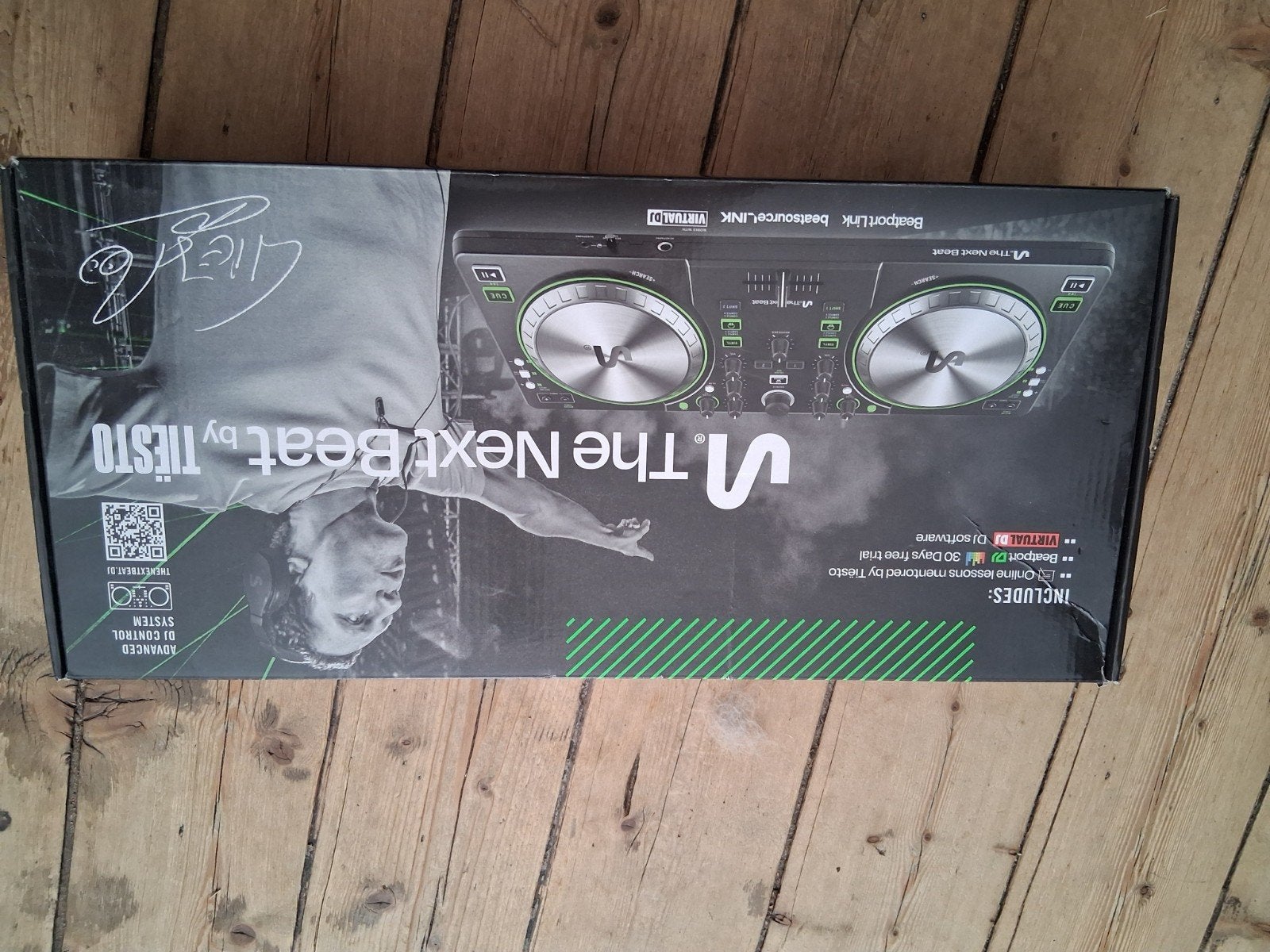 dj controller the next beat by tiesto, Ophalen